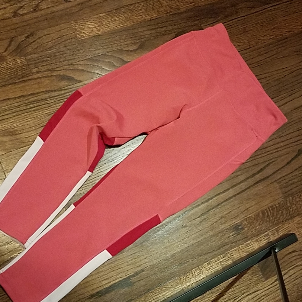 TKO 7/8 length compression leggings